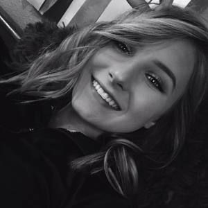 Meet your Posher, Lana